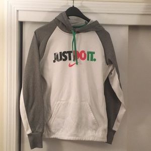 Nike Sweatshirt